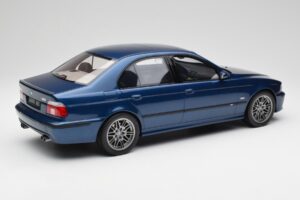 BMW M5 E39 Avus Blå Otto 1:12 G073 Resin — billede 2 af 6