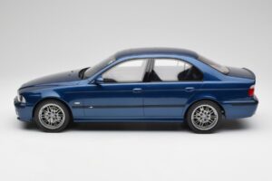 BMW M5 E39 Avus Blå Otto 1:12 G073 Resin — billede 3 af 6