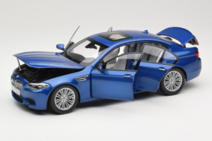 BMW M5 F10 Monte Carlo Blue Paragon 1:18 80432186352 Metal — billede 2 af 8