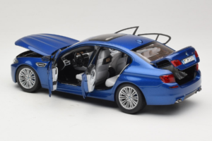 BMW M5 F10 Monte Carlo Blue Paragon 1:18 80432186352 Metal — billede 5 af 8