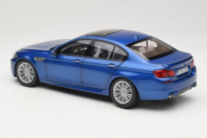 BMW M5 F10 Monte Carlo Blue Paragon 1:18 80432186352 Metal — billede 7 af 8