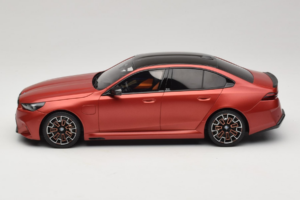 BMW M5 G90 Beach Orange GT Spirit 1:18 GT966 Resin — billede 3 af 6