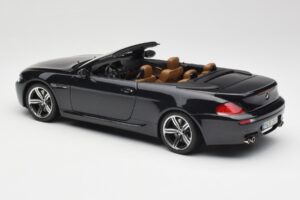 BMW M6 E64 Cabriolet Sapphire Black Kyosho 1:18 80430417424 Metal — billede 8 af 9
