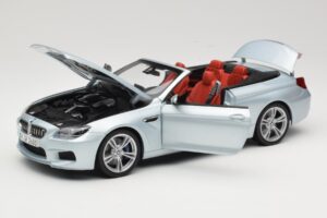 BMW M6 F12 Cabriolet Silverstone Silver Paragon 1:18 8043225656 Metal — billede 2 af 8