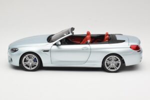 BMW M6 F12 Cabriolet Silverstone Silver Paragon 1:18 8043225656 Metal — billede 4 af 8