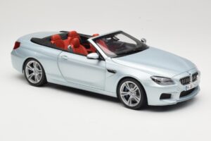 BMW M6 F12 Cabriolet Silverstone Silver Paragon 1:18 8043225656 Metal — billede 6 af 8