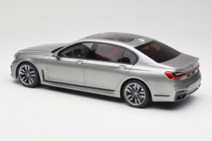 BMW M760i G12 V12 Final Edition Grå GT Spirit 1:18 GT478 Resin — billede 5 af 6