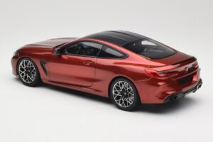 BMW M8 F91 Convertible Storm Bay Metallic Minichamps 1:18 110029020 Metal — billede 7 af 8