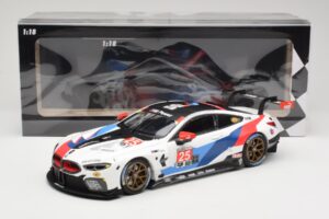 BMW M8 GTE Team RLL C. De Phillippi / B. Auberlen 2nd in Class 12 Hours of Sebring 2018 Minichamps 1:18 155182925 Metal — billede 6 af 6