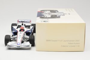 BMW Sauber F1.07 #10 R. Kubica Launch Version 2007 Minichamps 1:18 80430426995 Metal — billede 6 af 7