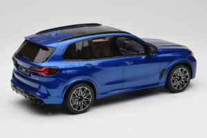 BMW X5 M F95 Competition Marina Bay Blue Metallic GT Spirit 1:18 GT967 Resin — billede 2 af 6