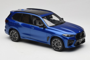 BMW X5 M F95 Competition Marina Bay Blue Metallic GT Spirit 1:18 GT967 Resin — billede 4 af 6