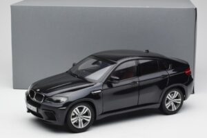 BMW X6 M F86 Sort Kyosho 1:18 80432157613 Metal — billede 8 af 8