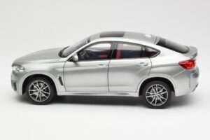 BMW X6 M F86 Donington Grå Metallic Norev 1:18 80432364886 Metal — billede 4 af 8
