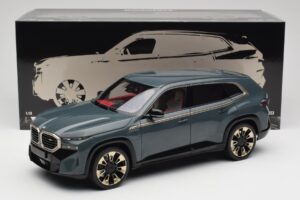 BMW XM G09 Isle of Man Green Minichamps 1:18 110023300 Metal — billede 8 af 8