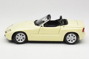 BMW Z1 Gul Minichamps 1:18 180020104 Metal — billede 4 af 8