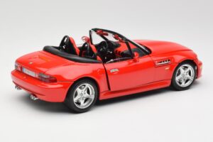 BMW Z3 E36/7 Roadster Rød Bburago 1:18 3349 Metal — billede 3 af 8