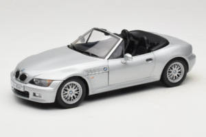 BMW Z3 Roadster 1.8 Sølv Forhandler Udgave UT Models 1:18 80439411712 Metal
