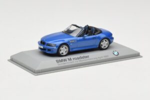 BMW Z3 Roadster 2.8 Blå Minichamps 1:43 BMW003 Metal — billede 2 af 4