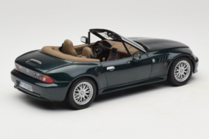 BMW Z3 Roadster 2.8 Mørkegrøn Forhandler Udgave UT Models 1:18 80439411713 Metal — billede 3 af 8