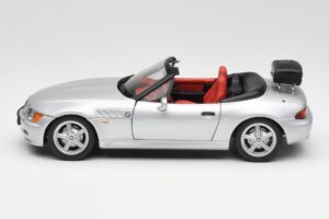 BMW Z3 Roadster Med Bagagebærer Sølv UT Models 1:18 20407 Metal — billede 4 af 8