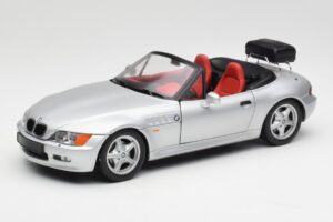 BMW Z3 Roadster Med Bagagebærer Sølv UT Models 1:18 20407 Metal