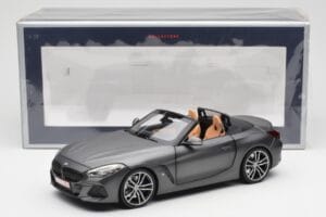 BMW Z4 G29 Grå Metallic Norev 1:18 183270 Metal — billede 8 af 8