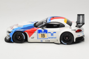 BMW Z4 GT3 #19 Team Schubert J. Muller / D. Muller ADAC 24 Hours Nurburgring 2013 Minichamps 1:18 151132319 Metal — billede 3 af 6
