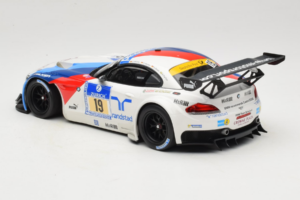 BMW Z4 GT3 #19 Team Schubert J. Muller / D. Muller ADAC 24 Hours Nurburgring 2013 Minichamps 1:18 151132319 Metal — billede 5 af 6