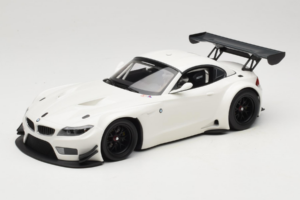 BMW Z4 GT3 E89 Hvid Minichamps 1:18 151122301 Metal