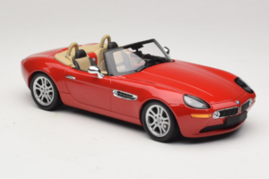 BMW Z8 Rød Minichamps 1:18 155024230 Metal — billede 4 af 6