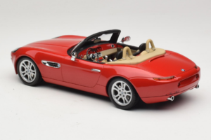 BMW Z8 Rød Minichamps 1:18 155024230 Metal — billede 5 af 6