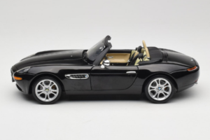 BMW Z8 Sort Kyosho 1:18 80439411729 Metal — billede 4 af 9