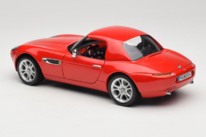 BMW Z8 Rød Kyosho 1:18 80439411730 Metal — billede 8 af 9