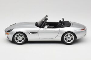 BMW Z8 E52 Cabriolet Sølv Kyosho 1:18 80432411551 Metal — billede 4 af 8