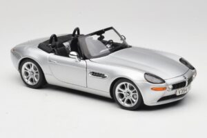 BMW Z8 E52 Cabriolet Sølv Kyosho 1:18 80432411551 Metal — billede 6 af 8
