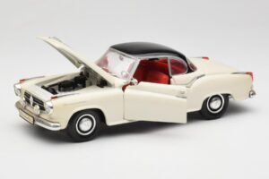 Borgward Isabella Coupe Hvid Revell 1:18 8859 Metal — billede 2 af 8