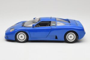 Bugatti EB110 Mørkeblå Bburago 1:18 3035-DB Metal — billede 4 af 8