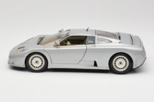 Bugatti EB110 Sølv Bburago 1:18 3035-S Metal — billede 4 af 8