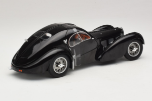 Bugatti Type 57 SC Atlantic Sort Solido 1:18 S1802101 Metal — billede 2 af 6
