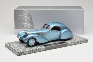 Bugatti Type 57SC Atlantic Blå Minichamps 1:18 107110320 Metal — billede 6 af 6
