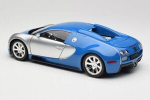 Bugatti Veyron Edition Centenaire Chrome Blue Minichamps 1:18 100110850 Metal — billede 7 af 8