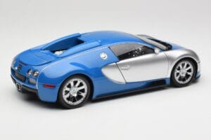 Bugatti Veyron Edition Centenaire Chrome Blue Minichamps 1:18 100110850-O Metal — billede 3 af 7
