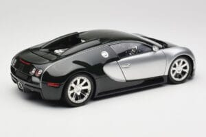 Bugatti Veyron Edition Centenaire Chrome Green Minichamps 1:18 100110852 Metal — billede 3 af 8