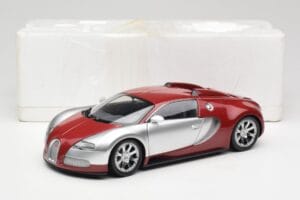Bugatti Veyron Edition Centenaire Chrome Red Minichamps 1:18 100110851-O Metal — billede 8 af 8
