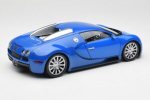 Bugatti Veyron Lyseblå Mørkeblå Minichamps 1:18 100110821 Metal — billede 3 af 8