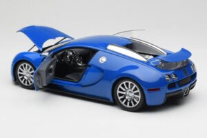 Bugatti Veyron Lyseblå Mørkeblå Minichamps 1:18 100110821 Metal — billede 5 af 8