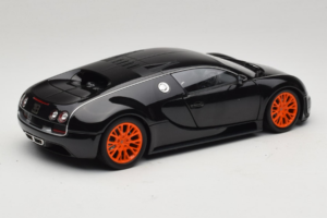 Bugatti Veyron Super Sport Black Metallic Minichamps 1:18 100110842 Metal — billede 3 af 8