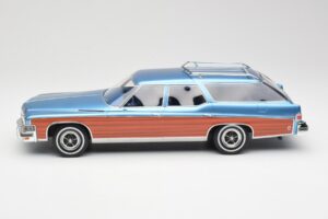Buick Estate Wagon Light Blue Metallic BoS Models 1:18 BOS417 Resin — billede 3 af 6