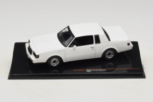 Buick Grand National Hvid IXO 1:43 CLC576N Metal